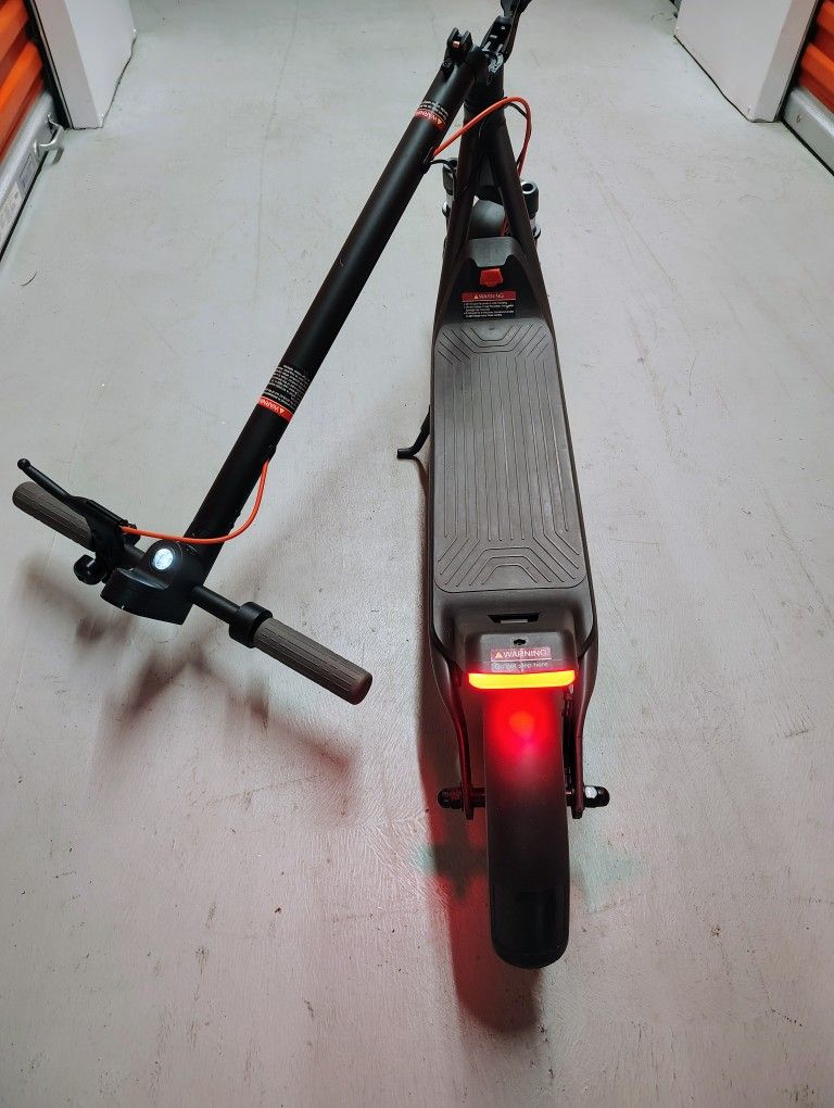 MEGAWHEELS Folding Electric Scooter