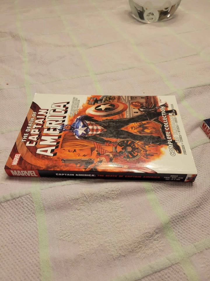 Two Marvel Comics - photo 3