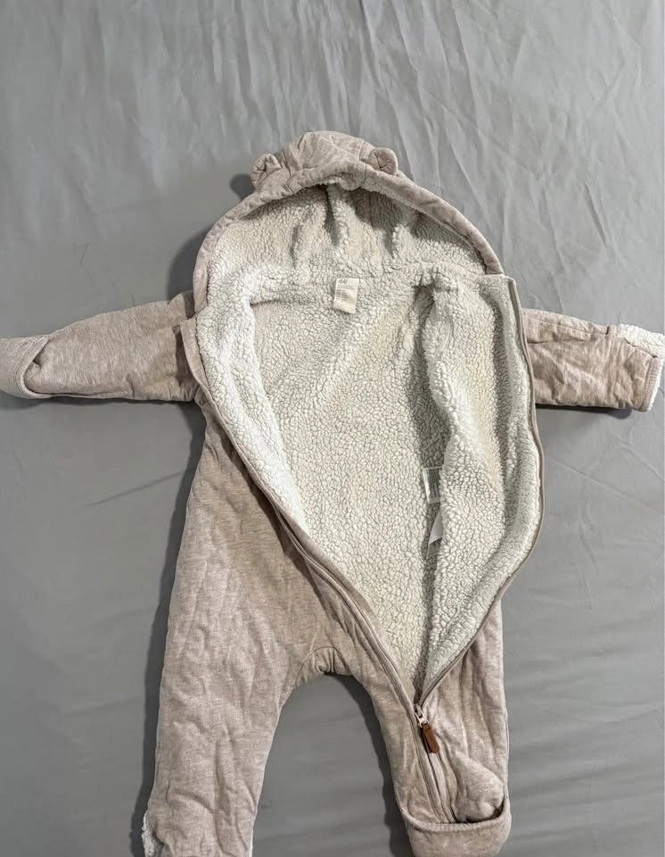 H&M Baby Bear Hooded Sherpa Lined Jumpsuit (6-9m) - photo 4