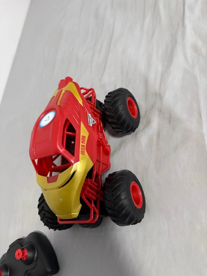 Iron Man Monster Jam RC Car w/ Remote - photo 3