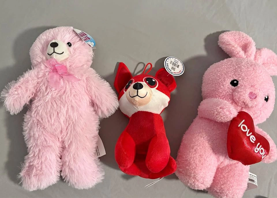 3 stuffed animals(New)