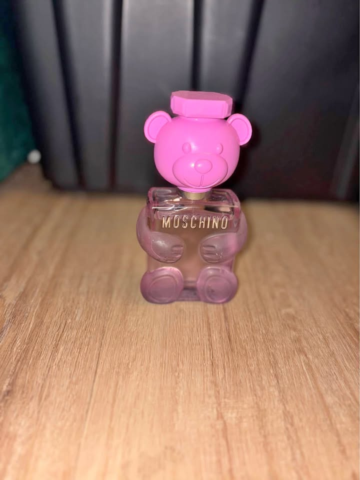 Moschino Perfume