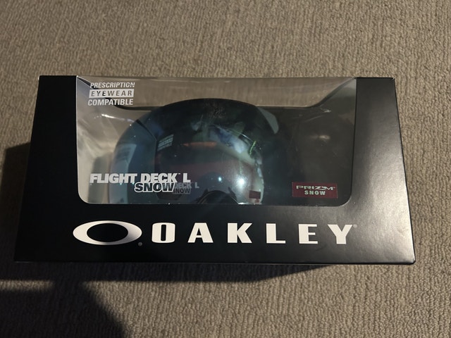 New Oakley Flight Deck L Prizm Snow Goggles