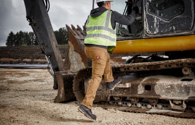 Brand New RealTree Khaki Work Pants Trousers - Brown