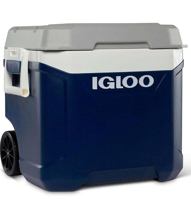 Brand New IGLOO Latitude Maxcold 62Qt Cooler w/ Wheels - photo 2
