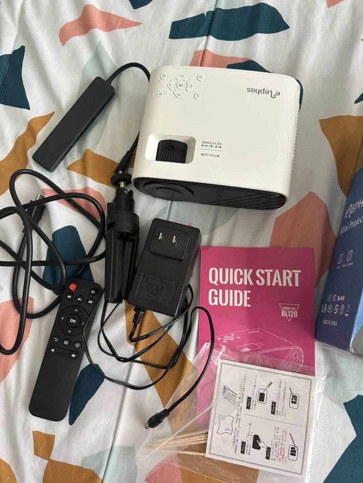 Elephas Mini Projector - photo 4