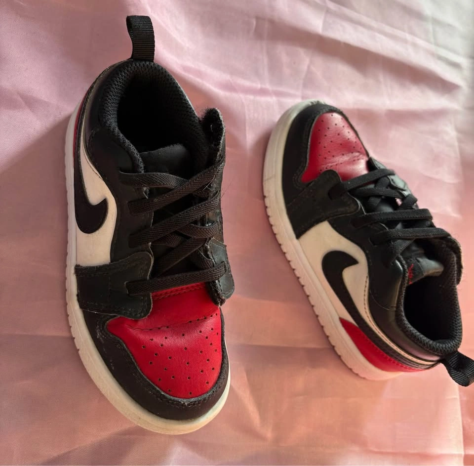 Boys Air Jordan Shoes - photo 2