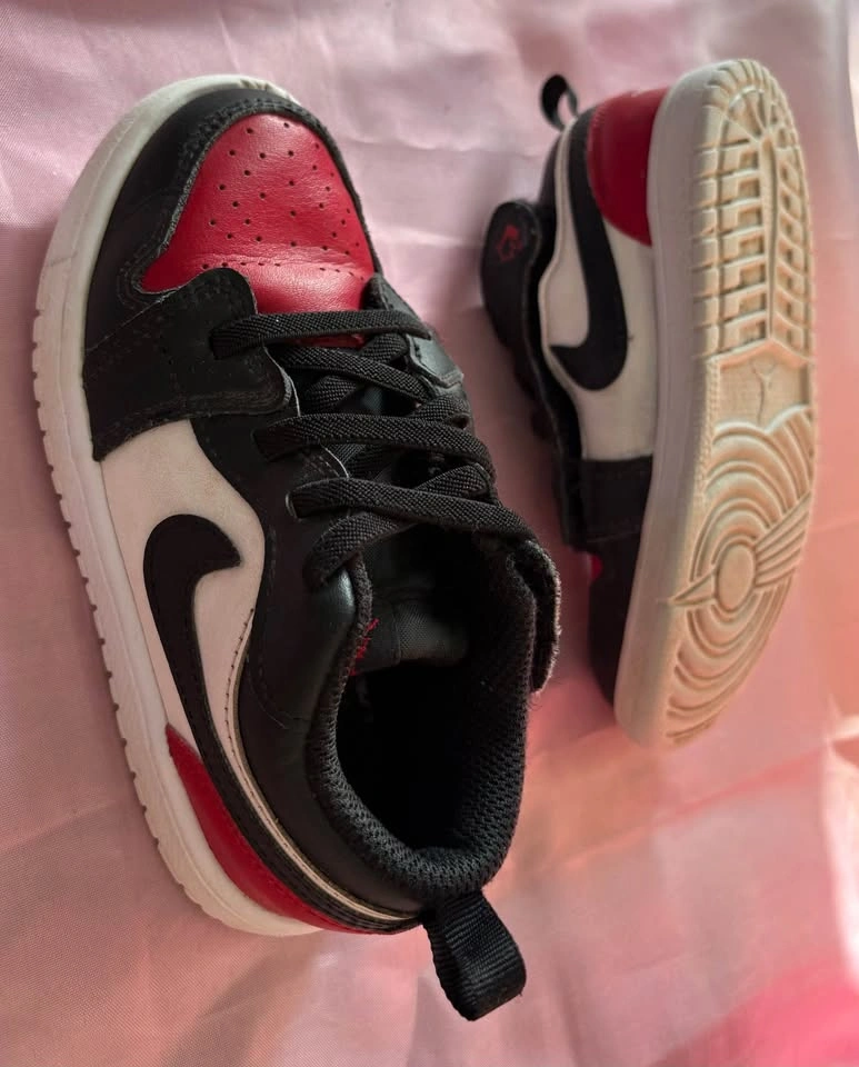 Boys Air Jordan Shoes - photo 3