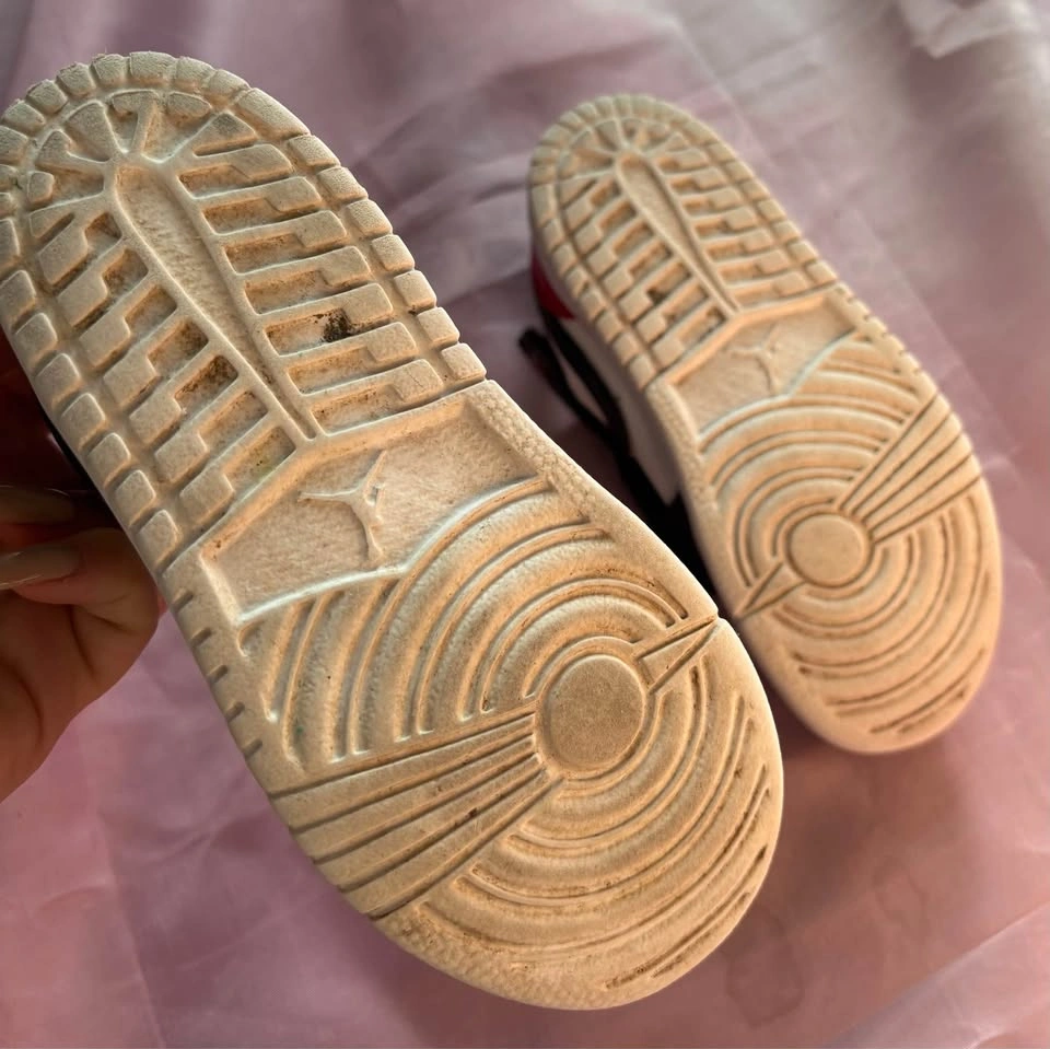 Boys Air Jordan Shoes - photo 4