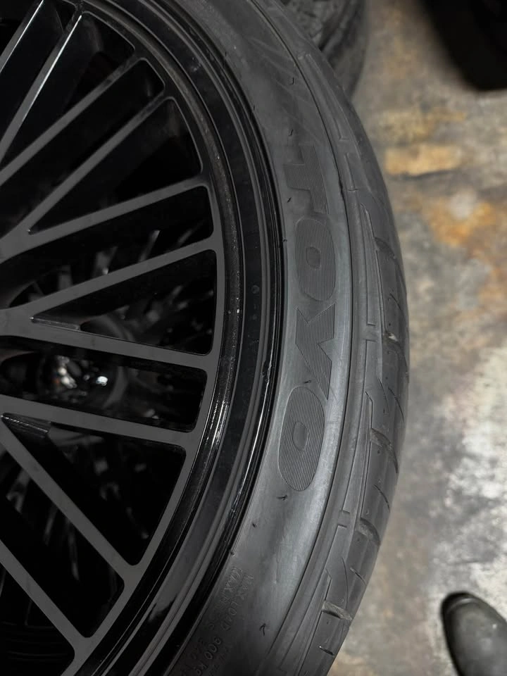 24” Giovanna Black Alloy Wheels w/ 295/30/R24 Toyo Tires - photo 2