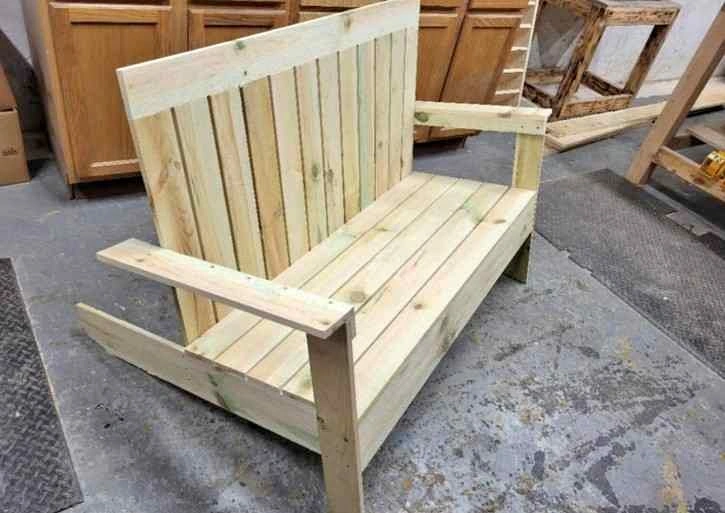 HANDMADE CEDAR LOVESEAT / BENCH