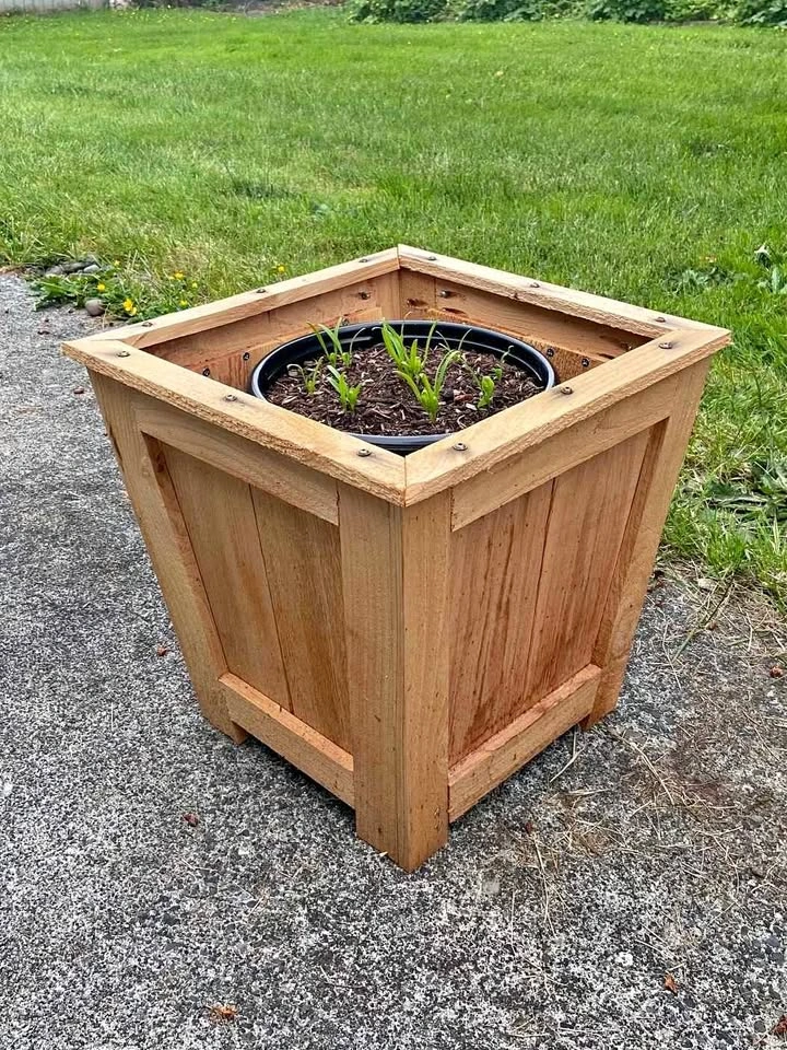 🌸 CUSTOM MOTHER’S DAY PLANTERS – PERSONALIZED & READY TO GIFT 🌸