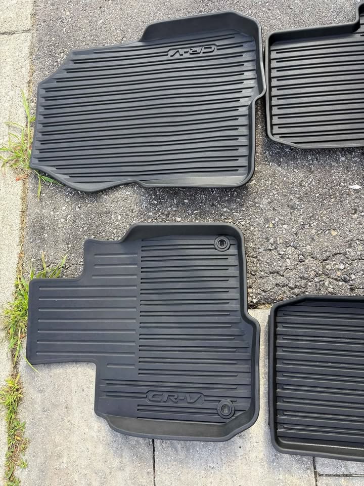 2017 TO 2022 Honda CR-V Floor Mats - photo 4