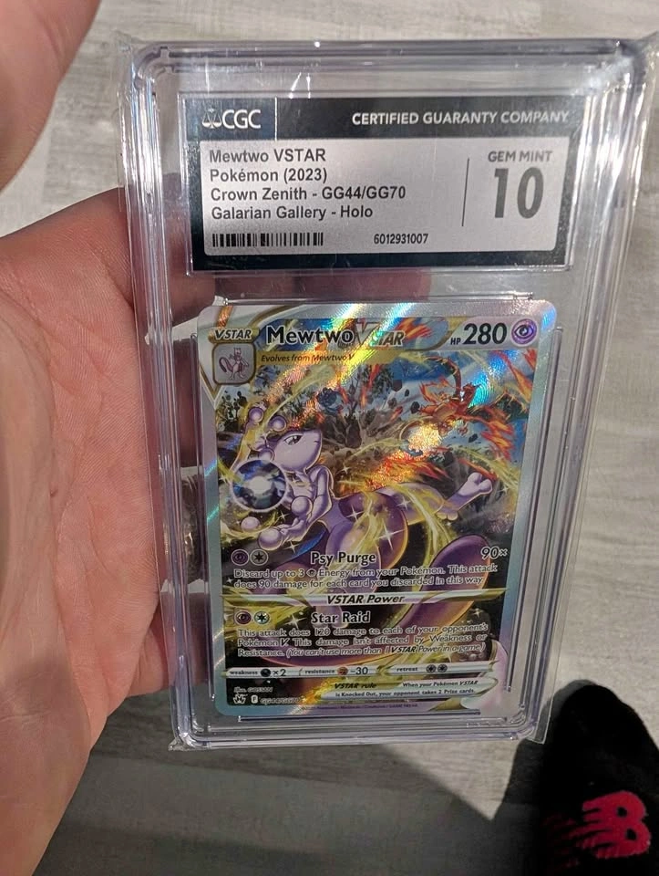 Mewtwo Vstar - Gem Mint