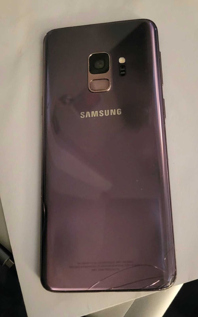 Samsung Galaxy S9 - 64GB - Unlocked - photo 3