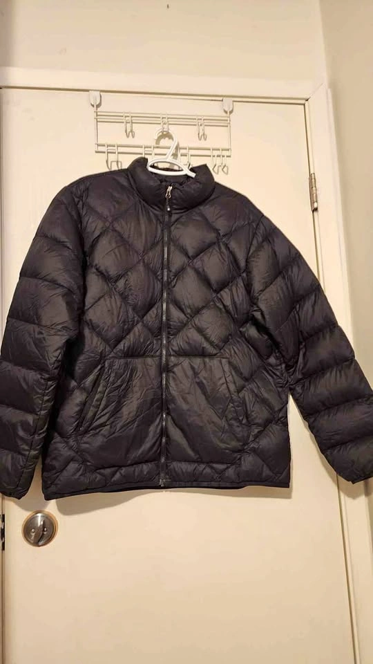 Eddie Bauer Men's Puffer Jacket - Black - Large