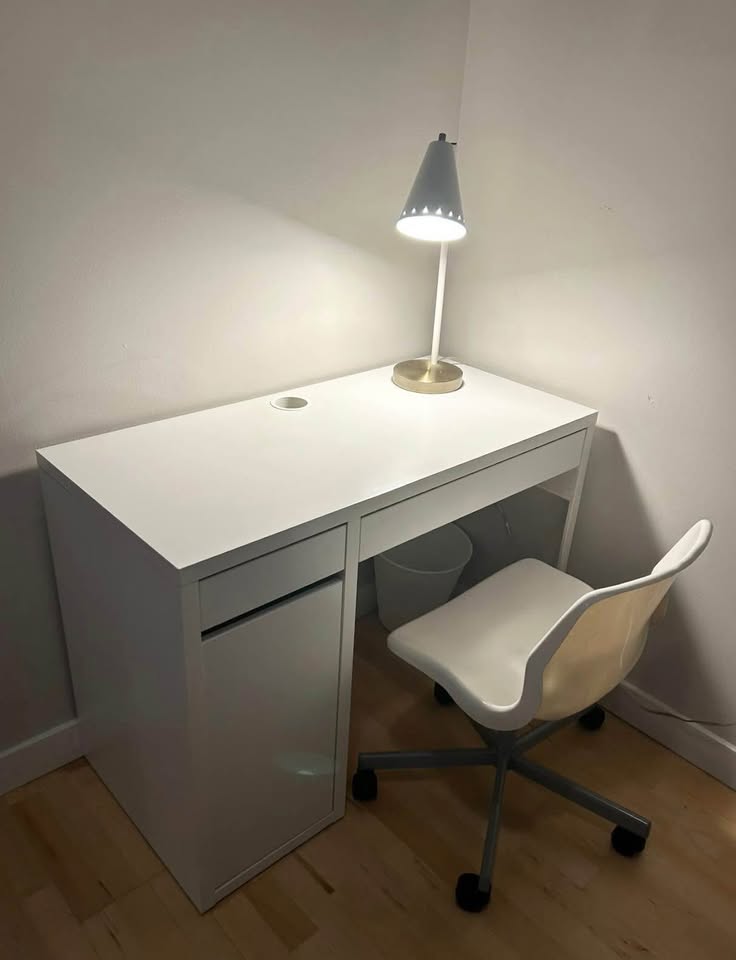 White Desk + Chair