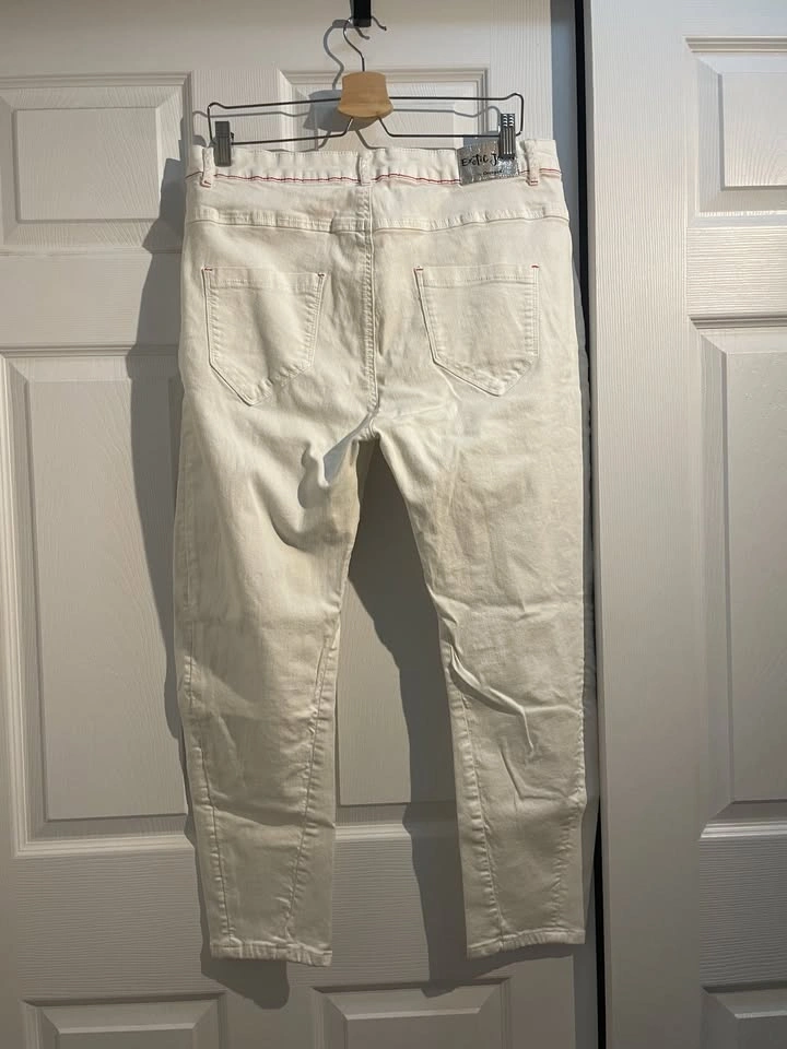 Desigual White Floral Embroidered Jeans Size 34 US L - photo 2