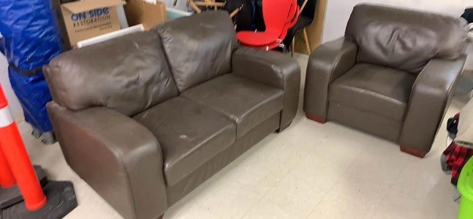 Leather love seat, chair, and coffee table - photo 3