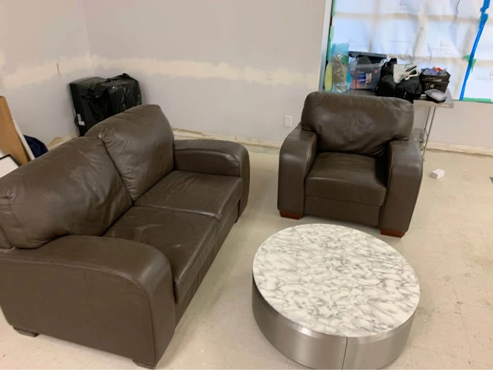 Leather love seat, chair, and coffee table - photo 4