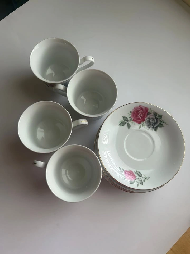 Floral Tea Set – 4 Cups & Saucers + 2 Extra Plates - photo 4