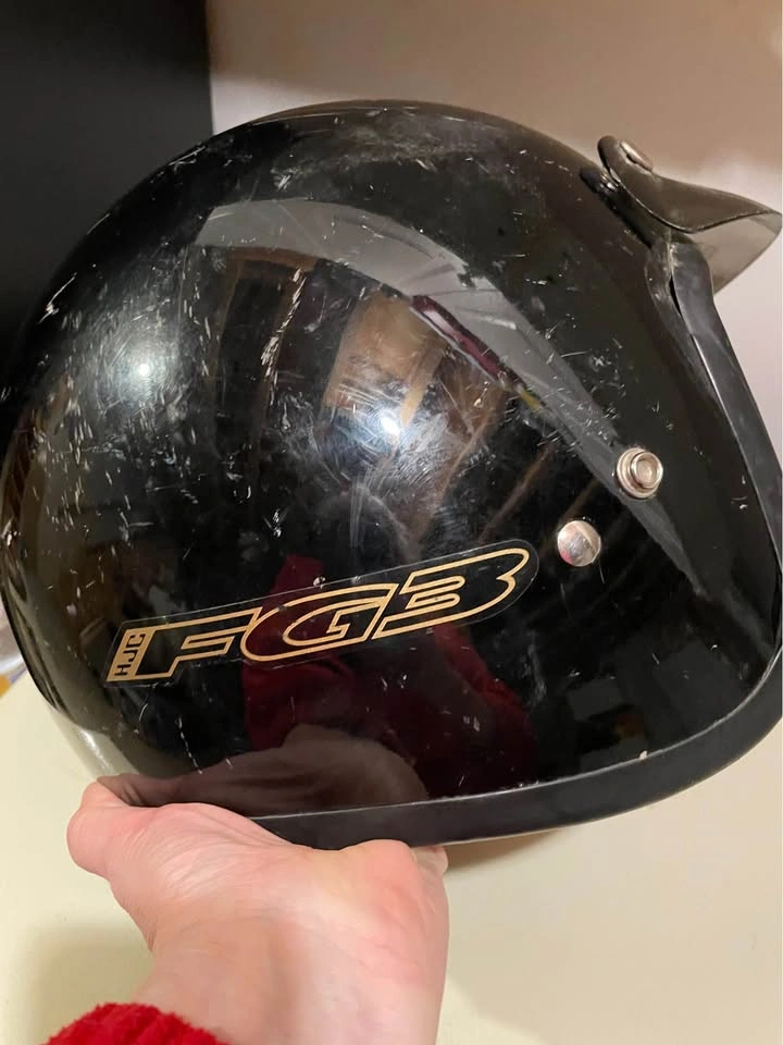 HJC Black Helmet XL - photo 5