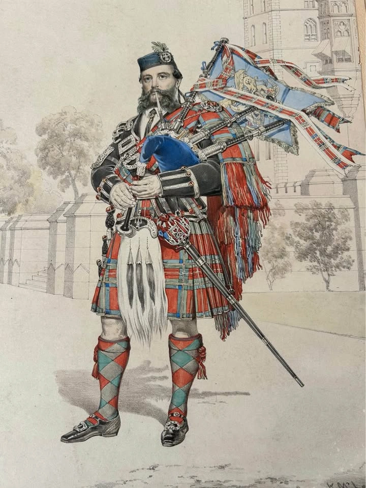 Antique 1870 Kenneth MacLeay Lithograph - Queen Victoria's Piper - photo 2