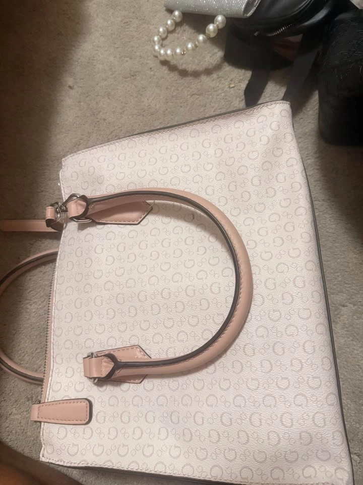 Guess Hand Bag - photo 4