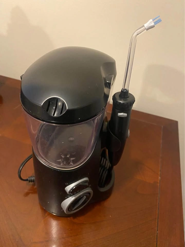 Water Flosser Oral Irrigator with Multiple Tips - photo 3