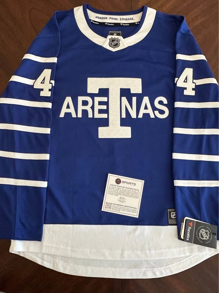 Morgan Rielly Maple Leafs Jersey - Size L