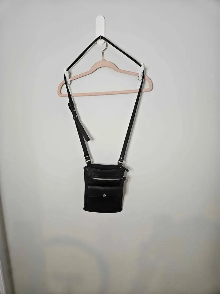 Roots liberty pouch prince crossbody bag thumbnail