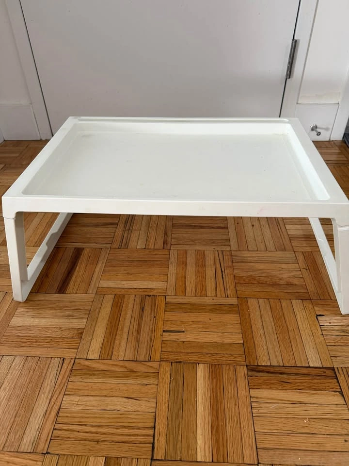 White Ikea Foldable Study Table - photo 2