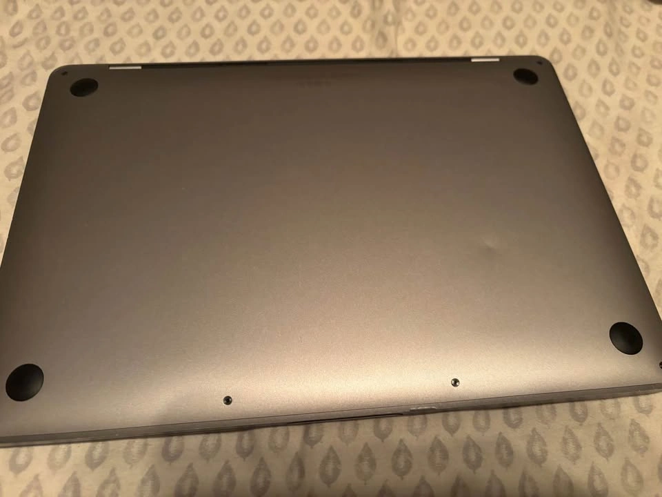 2019 MacBook Pro 13 inch - photo 5