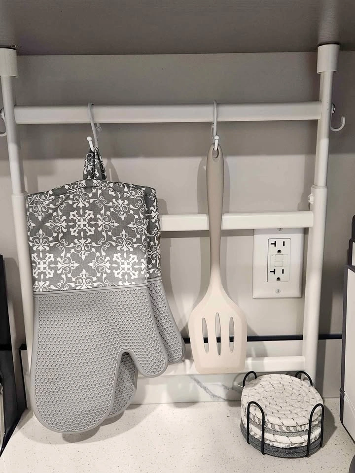 Kitchen Rack - Moving Sale (Like New Condition)