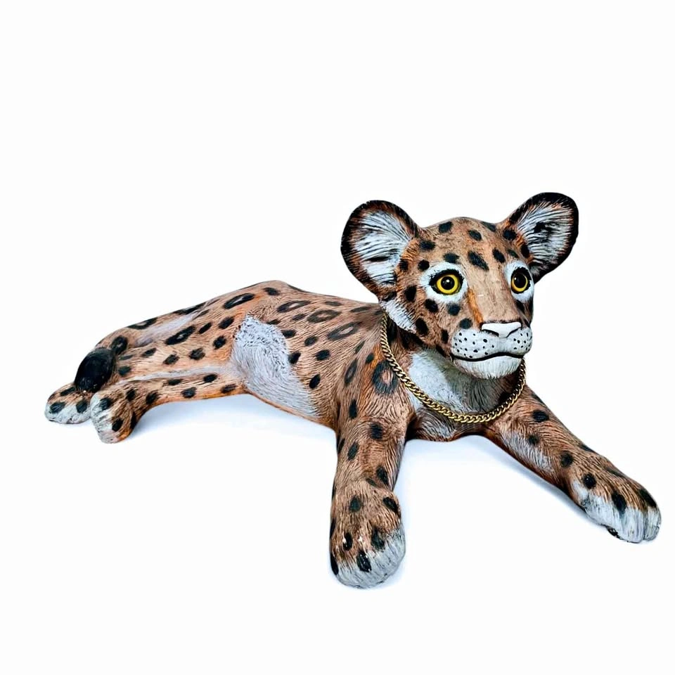 Vintage 1984 Cheetah Cat Ceramic Handmade Sculpture