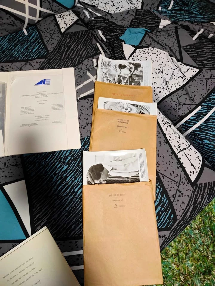 Vintage Movie Press Kits & Photo Stills (x7) - photo 3