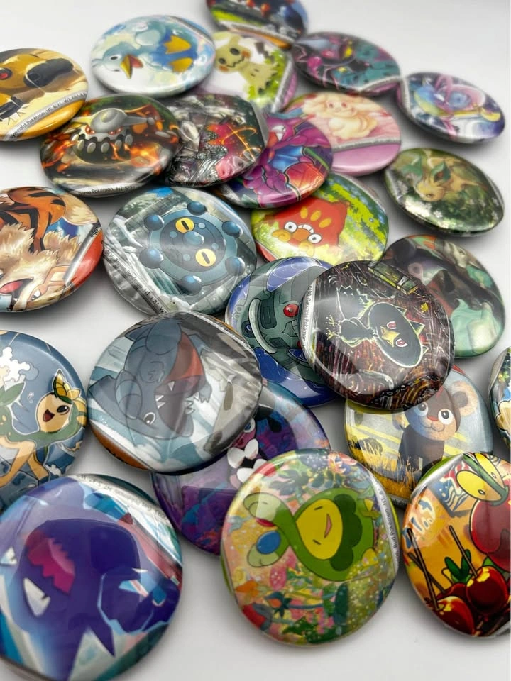 Pokémon Pins/Badges/Buttons (1.5”)