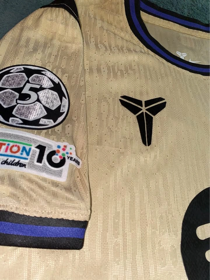 Pedri Men's FC Barcelona 25/26 Away Jersey - Player Version - Me - photo 3