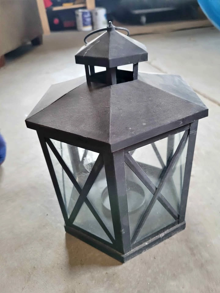 Black Metal Lantern