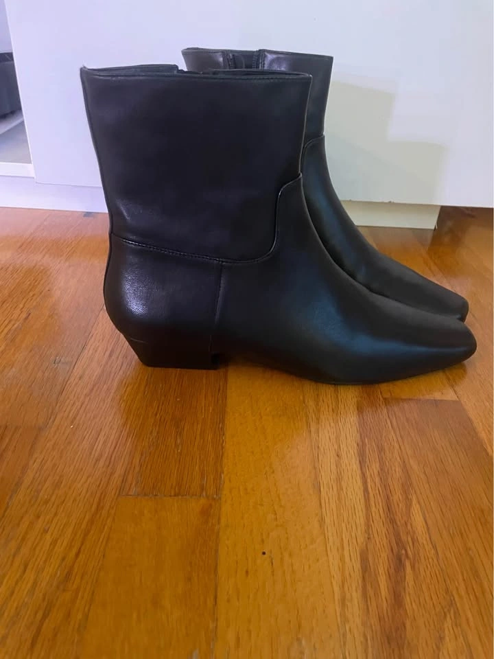 L’intervalle Sandro Black Leather Ankle Boots Sz 41 - photo 2