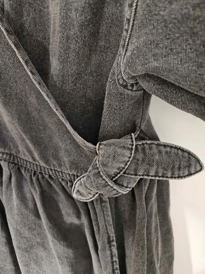 Zara girls black denim dress image indicator(3)