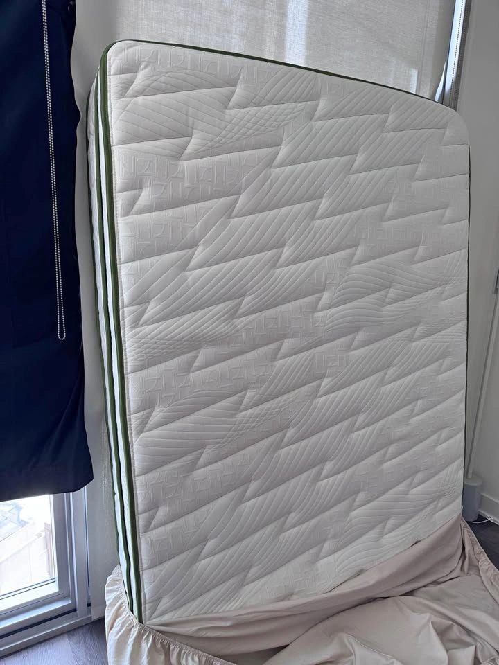 Full Size 10-inch Memory Mattress