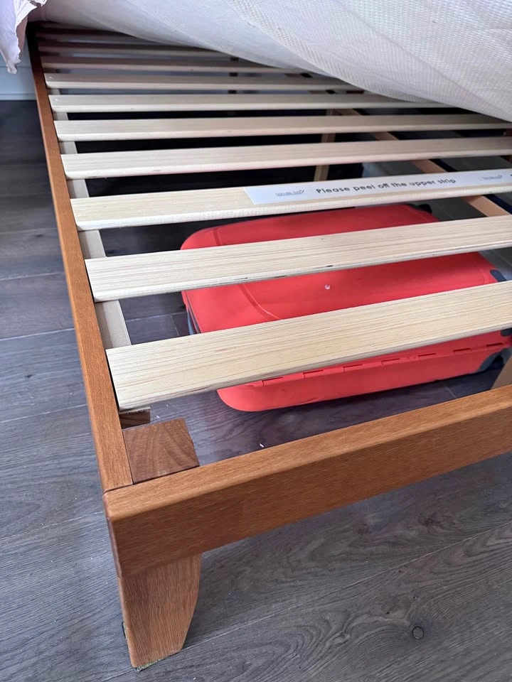 Full size wood bed frame