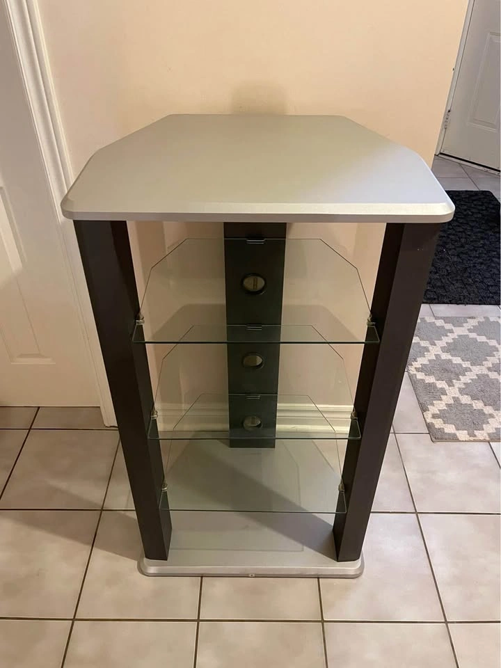 TV stand - photo 3