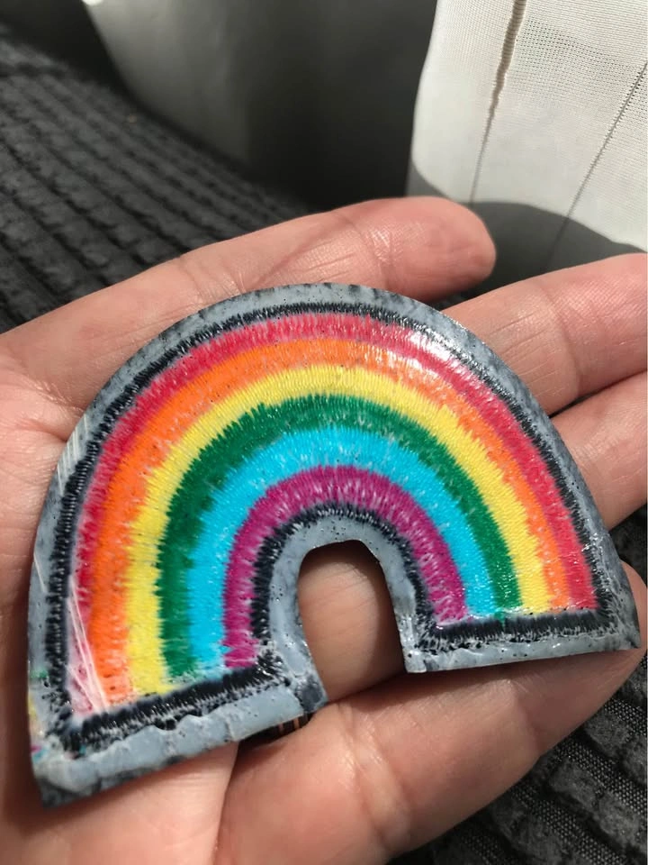 RAINBOW 🌈 IRON ON OR SEW ON PATCH 6x4.5 cm - photo 4