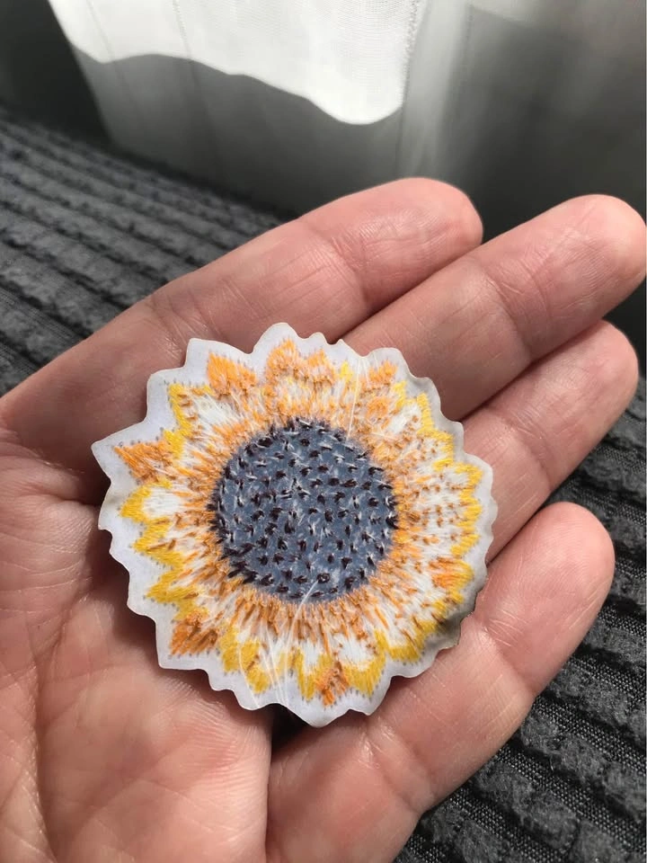 SUNFLOWER 🌻 IRON ON OR SEW ON PATCH 4.5x4 cm - photo 3
