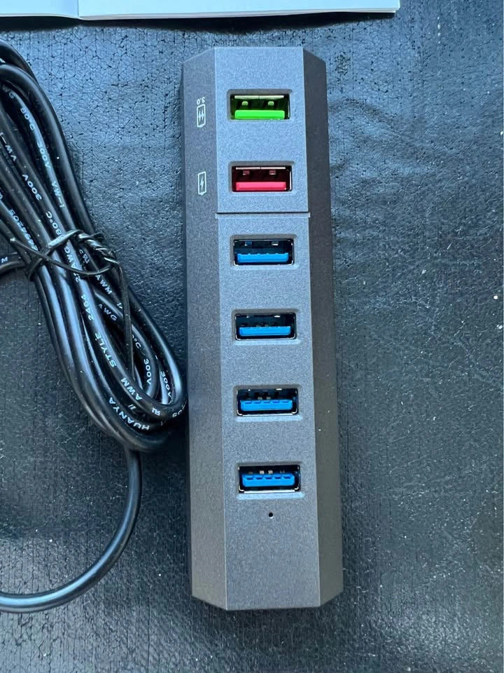 H4C2 6-Port USB 3.0 Hub with Quick Charge - photo 2