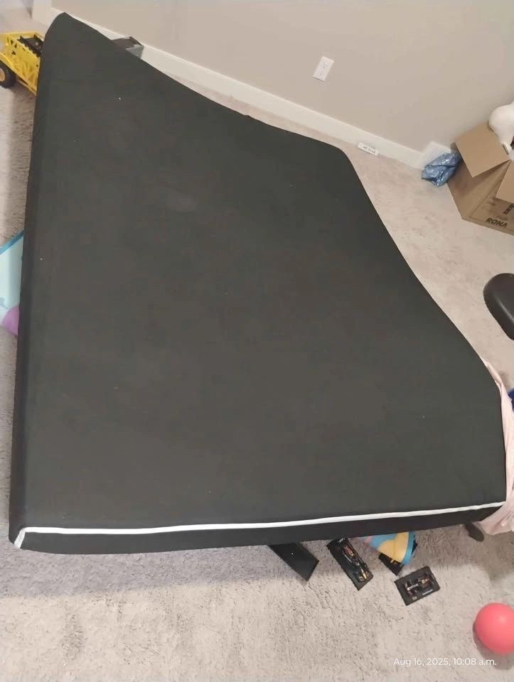 Foam Queen Size Mattress (5 inch) - photo 2