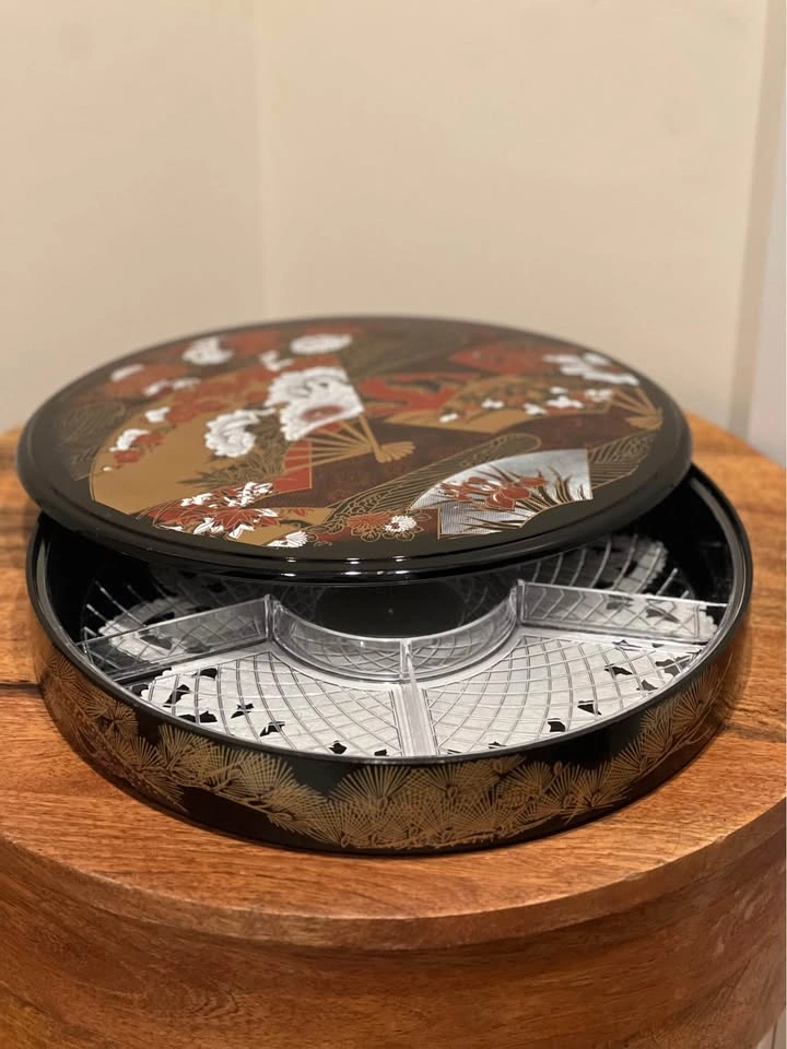 Vintage Japanese Lacquerware Divided Serving Dish - photo 5