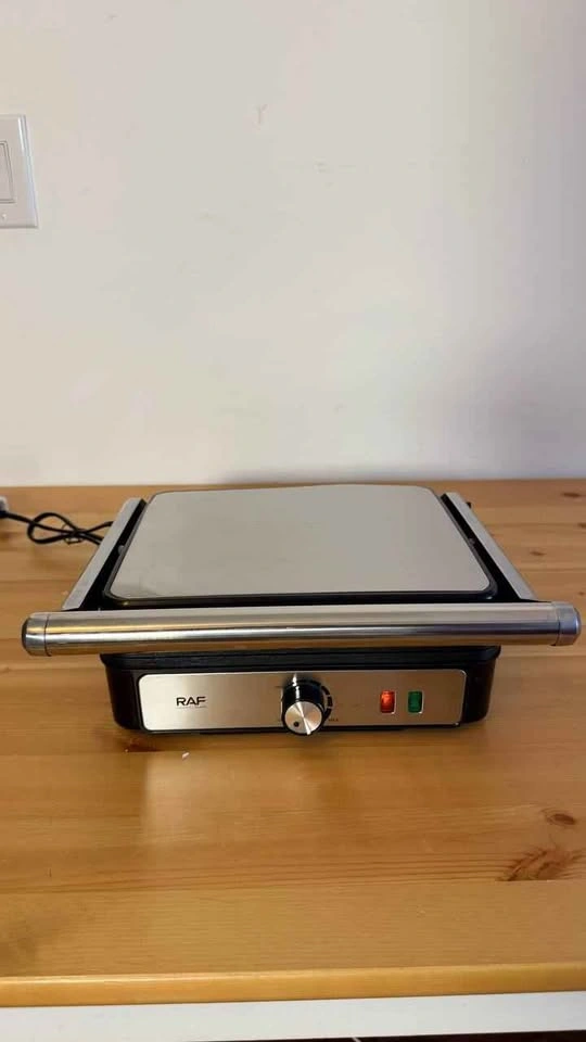 The Rock 1200W Panini Press - photo 2